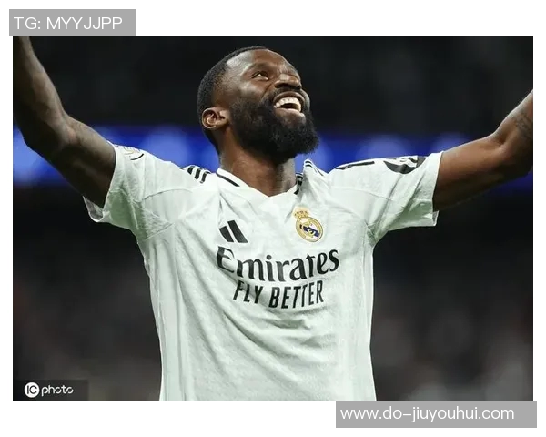 马卡：明年年初皇马将重启吕迪格的续约，双方期待再次合作